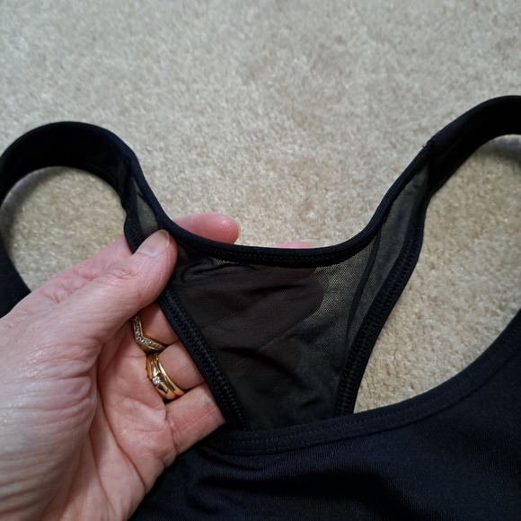 Victoria's Secret Black Sports Bra Women's Size Large Mesh Stretch Active - Picture 3 of 11